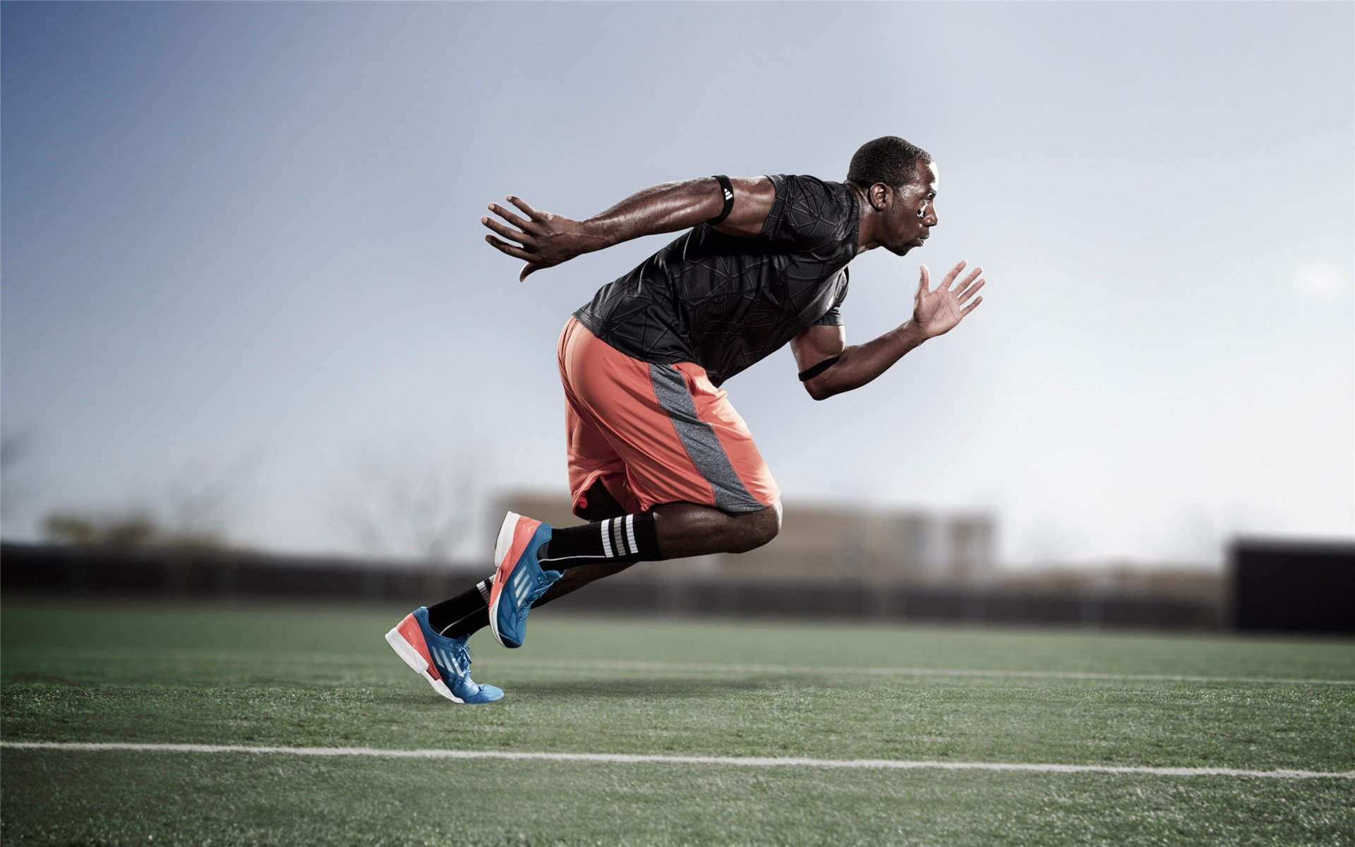 罗马火力压制波兰，恩佐，从沉默齿轮到关键先生