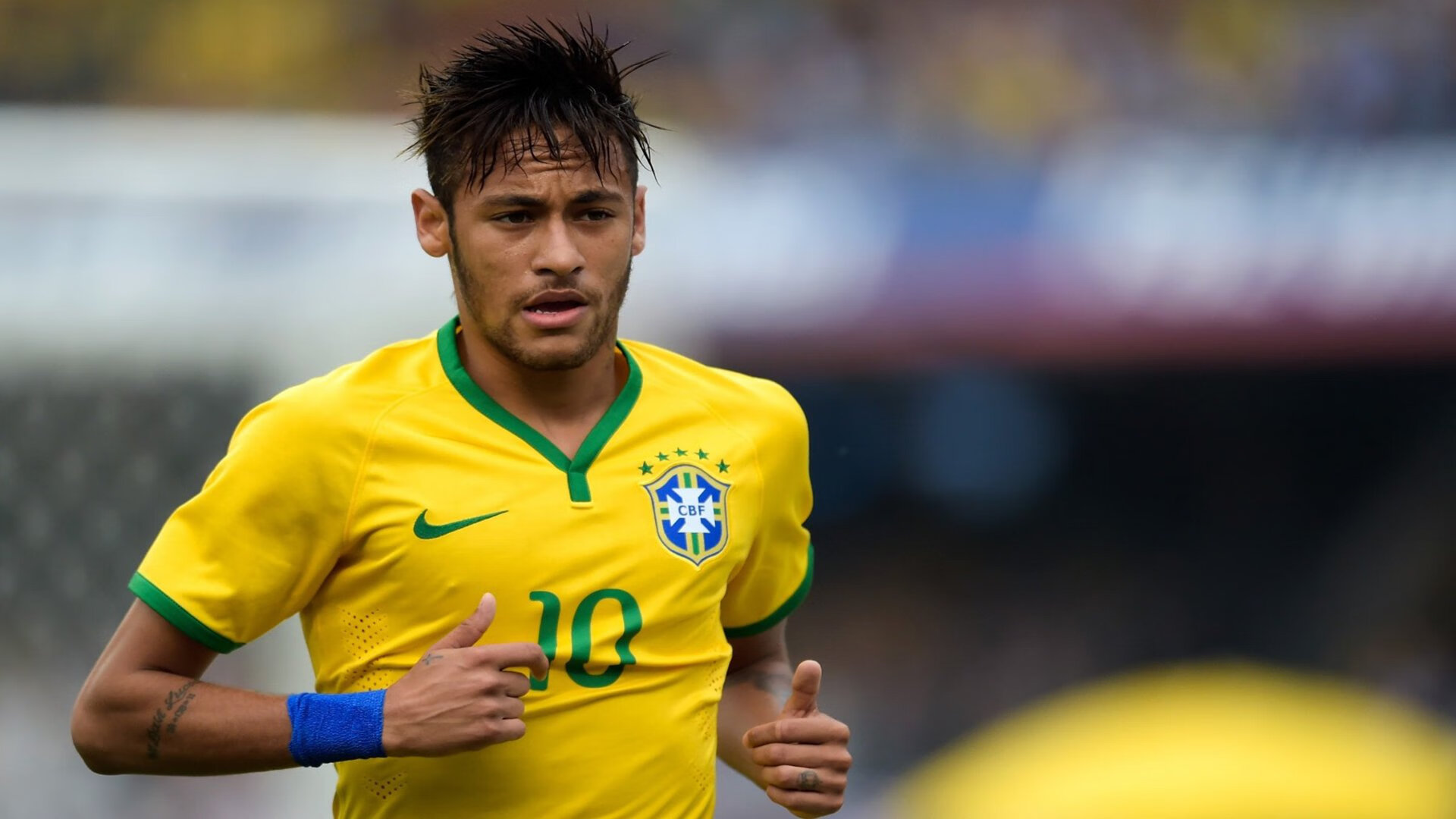 年度焦点之战之夜，利拉德赛后评分拉满，是数据狂欢还是英雄归来？